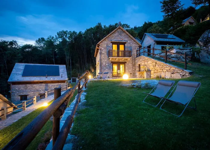 Eyra - Villaggio Dei Crodini Alpehytte *